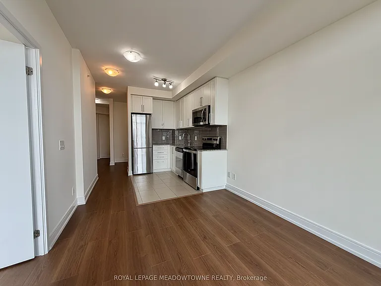 840 Queens Plate Dr #1601 — Photo 2