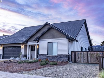 623 Carter Ave, Bandon, OR, 97411