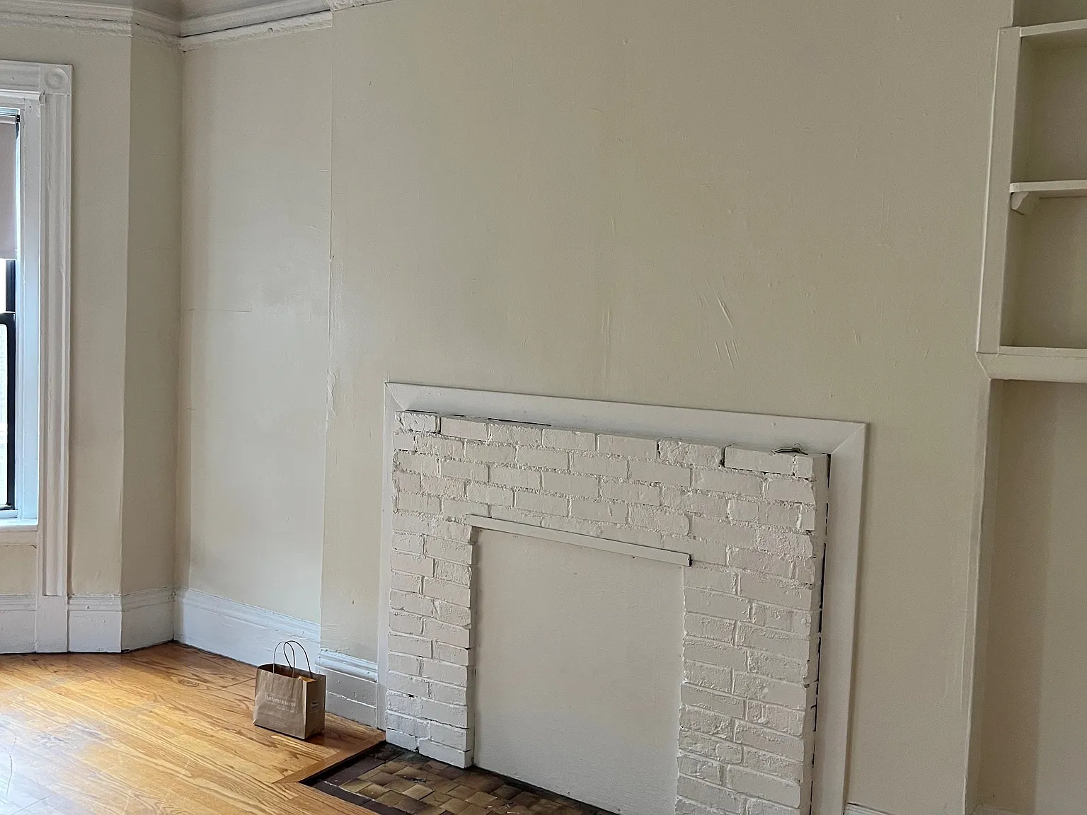 Studio, 9999 sqft, $2,550 — Photo 3