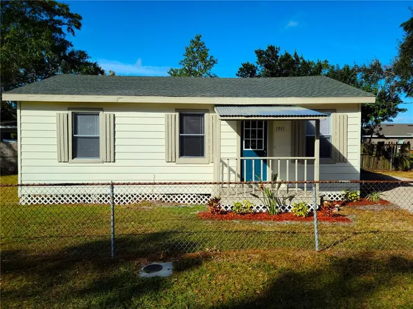 1011 Pinewood Ave, Lakeland, FL 33815