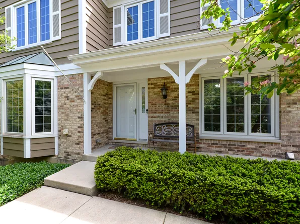 1417 Shire Cir, Palatine, IL 60067