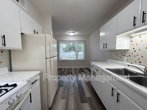 823 N 6th St #305