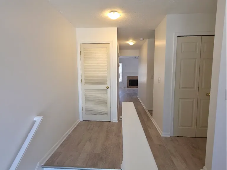 8114 Chester Pkwy — Photo 14