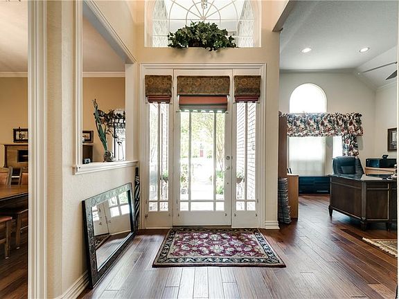 4th image of 6603 Meade Dr