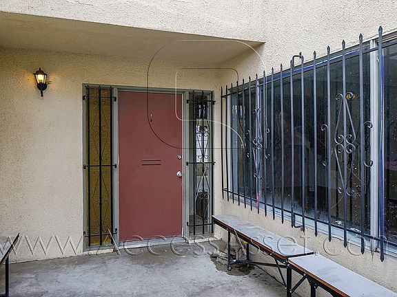 2nd image of 444 W 18th St APT 1