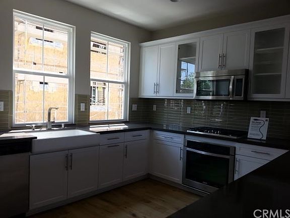 Brand new, never lived in- includes stainless appliances