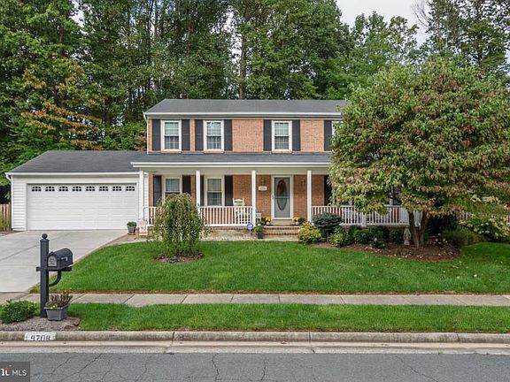 2nd image of 9708 Glenway Ct