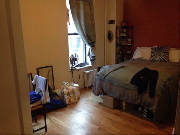 4th image of 52 E 97th St APT 3B