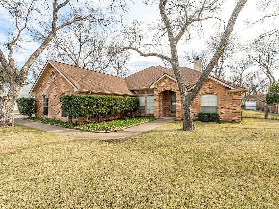 1st image of 9309 S Longwood Dr