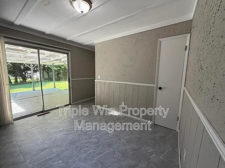 762 Del Marco Dr — Photo 13