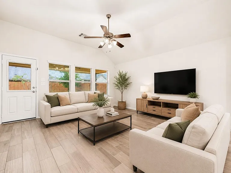 32659 Timber Point Dr — Photo 3