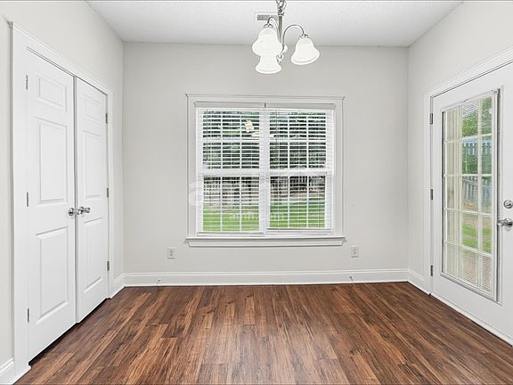 5th image of 13429 Glencreek Ln
