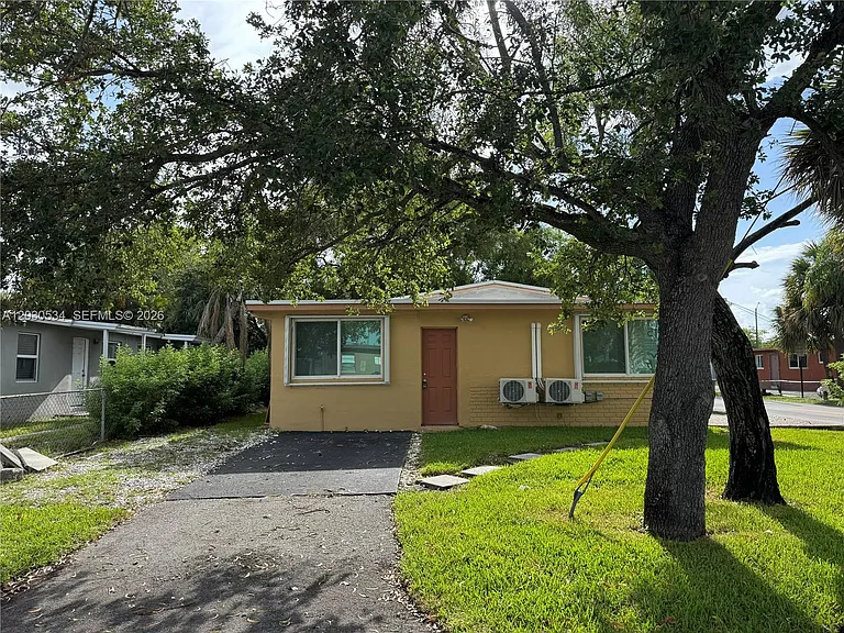 1200 NW 9th St #A — Photo 11