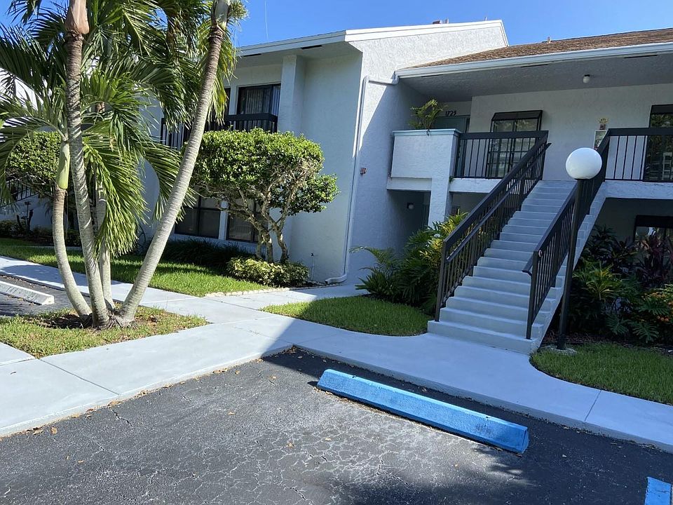 1st image of 5120 Golfview Ct APT 1723