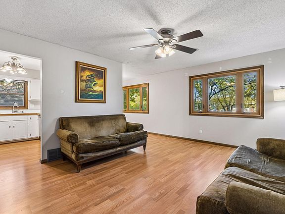 4th image of 16551 Franklin Trl SE
