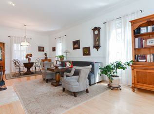 3 Forest St #1, Newton Highlands, MA 02461