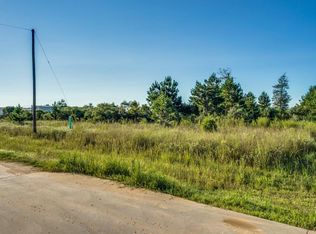 61 Road 5118, Cleveland, TX 77327