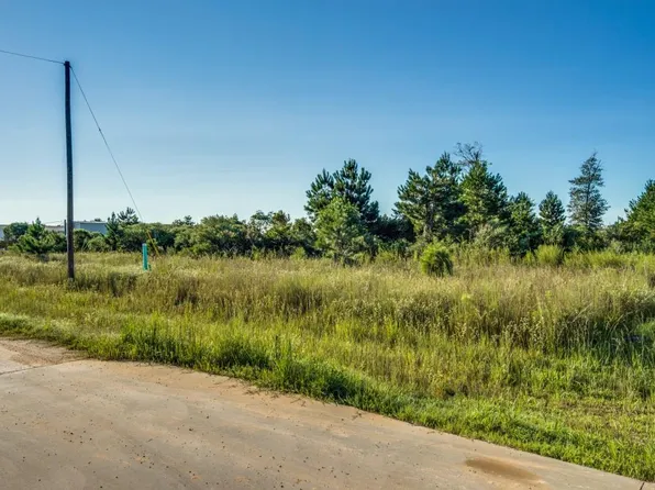 61 Road 5118, Cleveland, TX 77327