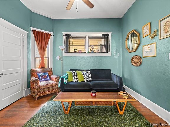 5th image of 2103 E Elm Street