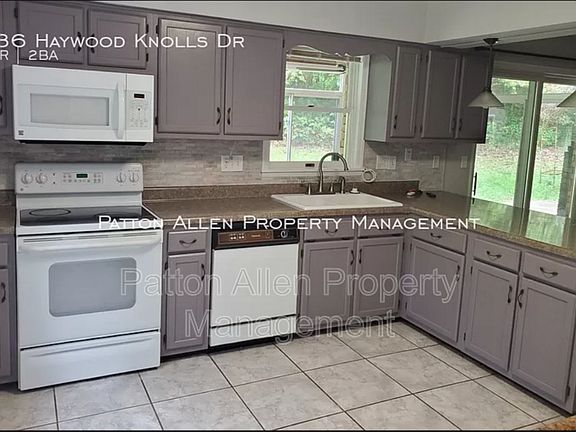 5th image of 186 Haywood Knolls Dr