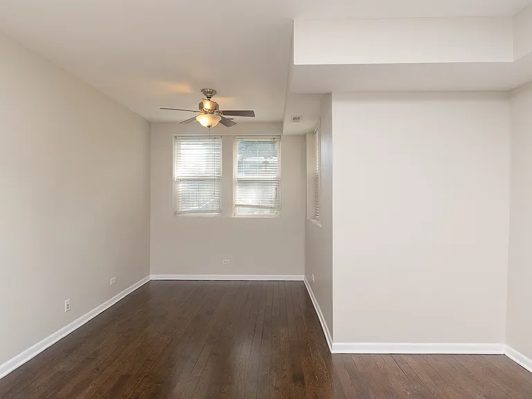 4906 N Springfield Ave #G — Photo 10