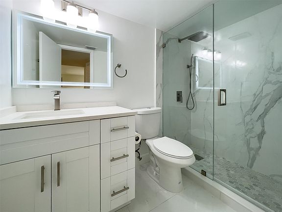 4th image of 10121 W Sunrise Boulevard #102