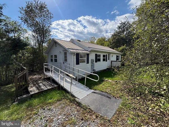 2968 Sulphur Springs Rd, Inwood, WV 25428