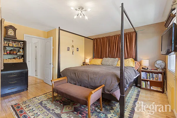 Sold by (Legacy) Elegran | media 25