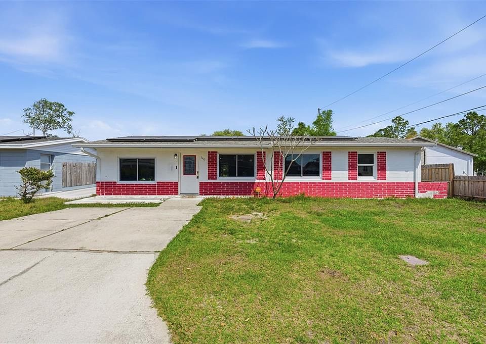 1st image of 5421 64TH AVENUE N