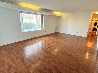 1010 Middle St APT 1, Weymouth, MA 02188