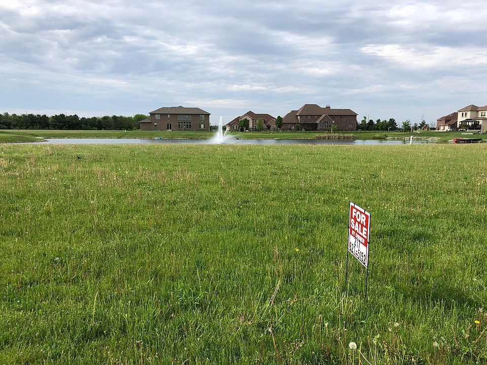 1st image of 605 Carrera Dr