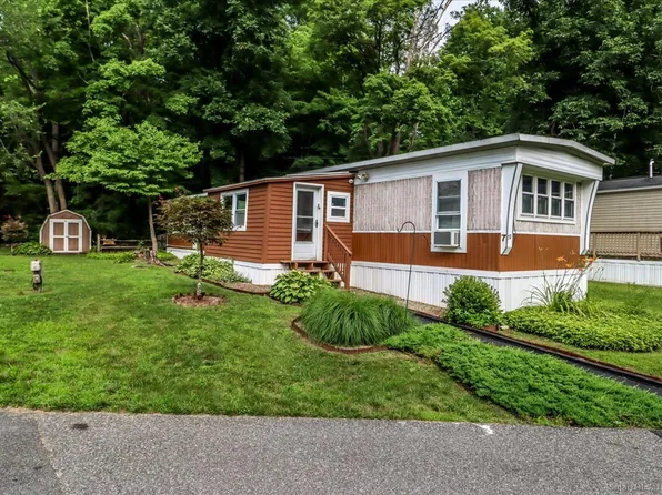 7 Duncan Lane, New Milford, CT 06776