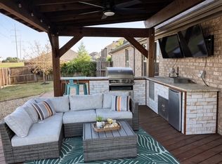157 Lisa Ln, Royse City, TX 75189