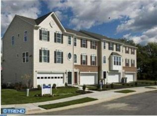 32 Parkers Mill Blvd, Mount Holly, NJ 08060