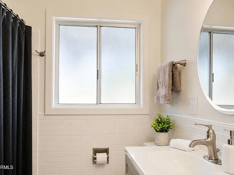 6770 Joshua Ln — Photo 18