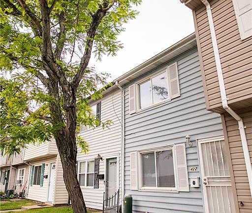 2nd image of 422 Harbour North Dr
