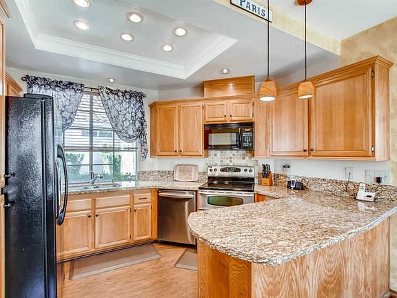 4th image of 2450 Eagle Crest Ln