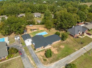 168 Leta Ln, Hot Springs, AR 71913