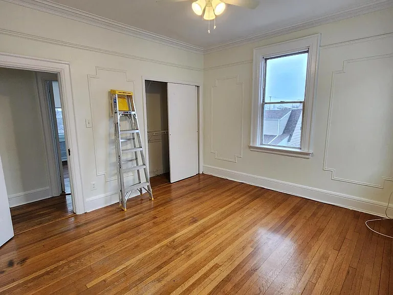 164 Cromwell Ave #2 — Photo 14