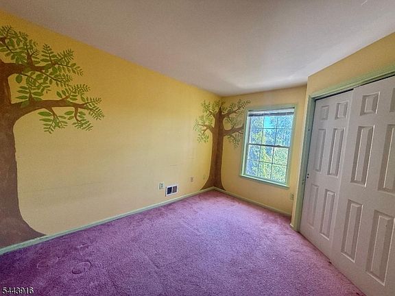 4th image of 603 Taggert Dr
