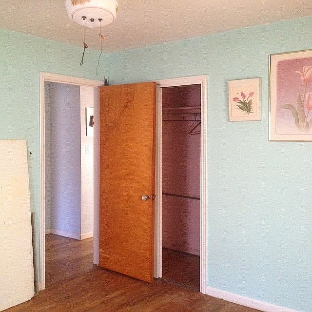2nd image of 27328 Groveland St