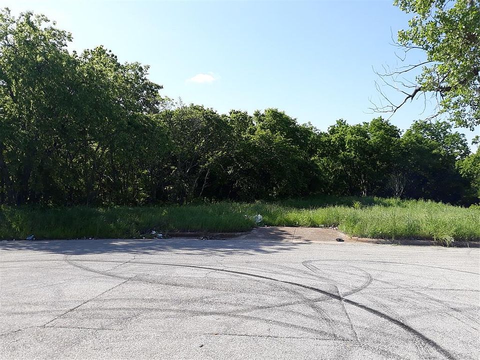 2nd image of 1412 E Harvey Ave Lot 4