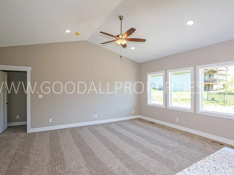 16726 Wilden Dr — Photo 3
