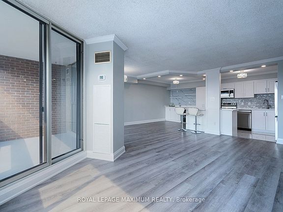 5th image of 50 Elm Dr E #1205