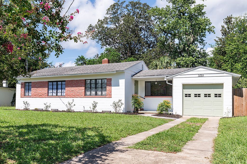 5753 Crestview Rd - Property Image