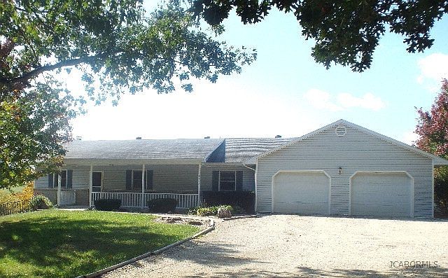 1st image of 2705 Tyree Ln