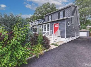 994 Main St, Fords, NJ 08863