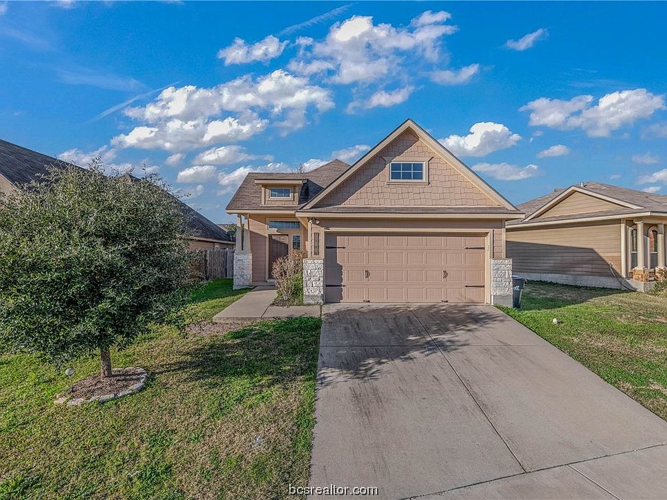 1st image of 240 Fieldstone Pl
