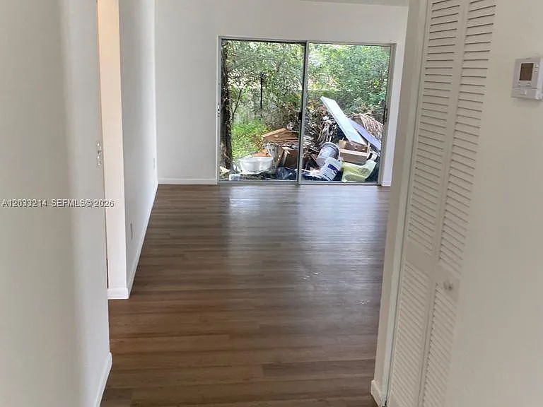 9761 W Heather Ln — Photo 12