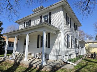 413 S 9th St, Norfolk, NE 68701